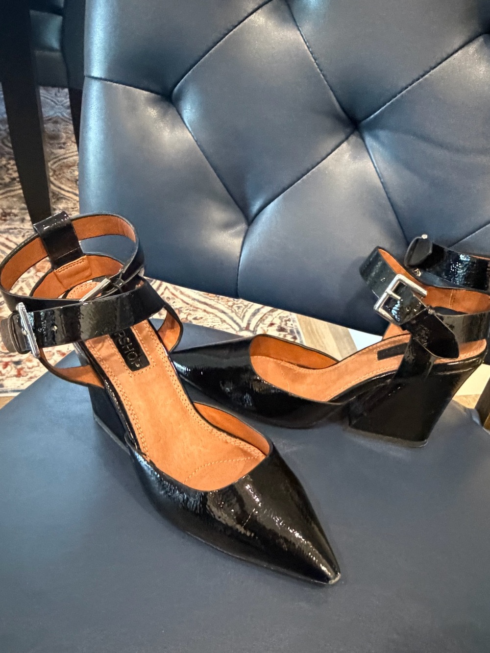 Topshop Gamma Court Shoes sleek black patent finish chunk heel size 36 5.5 US